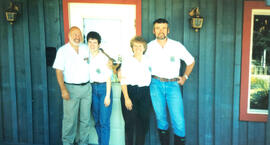 [Lawrie Lock, Lynda Lock, Linda Grierson, and Richard Grierson stand outside the Tin Whistle Brew...